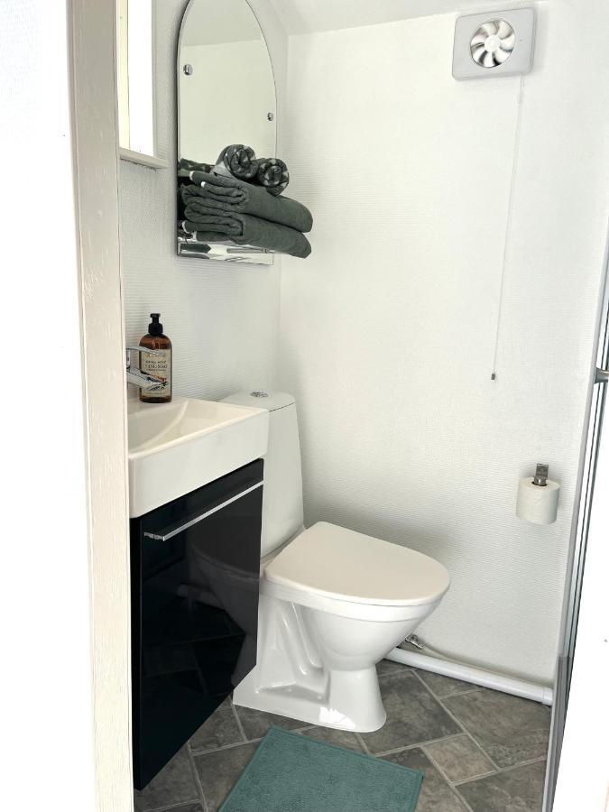 Hjälteby Sea View Chalet מראה חיצוני תמונה